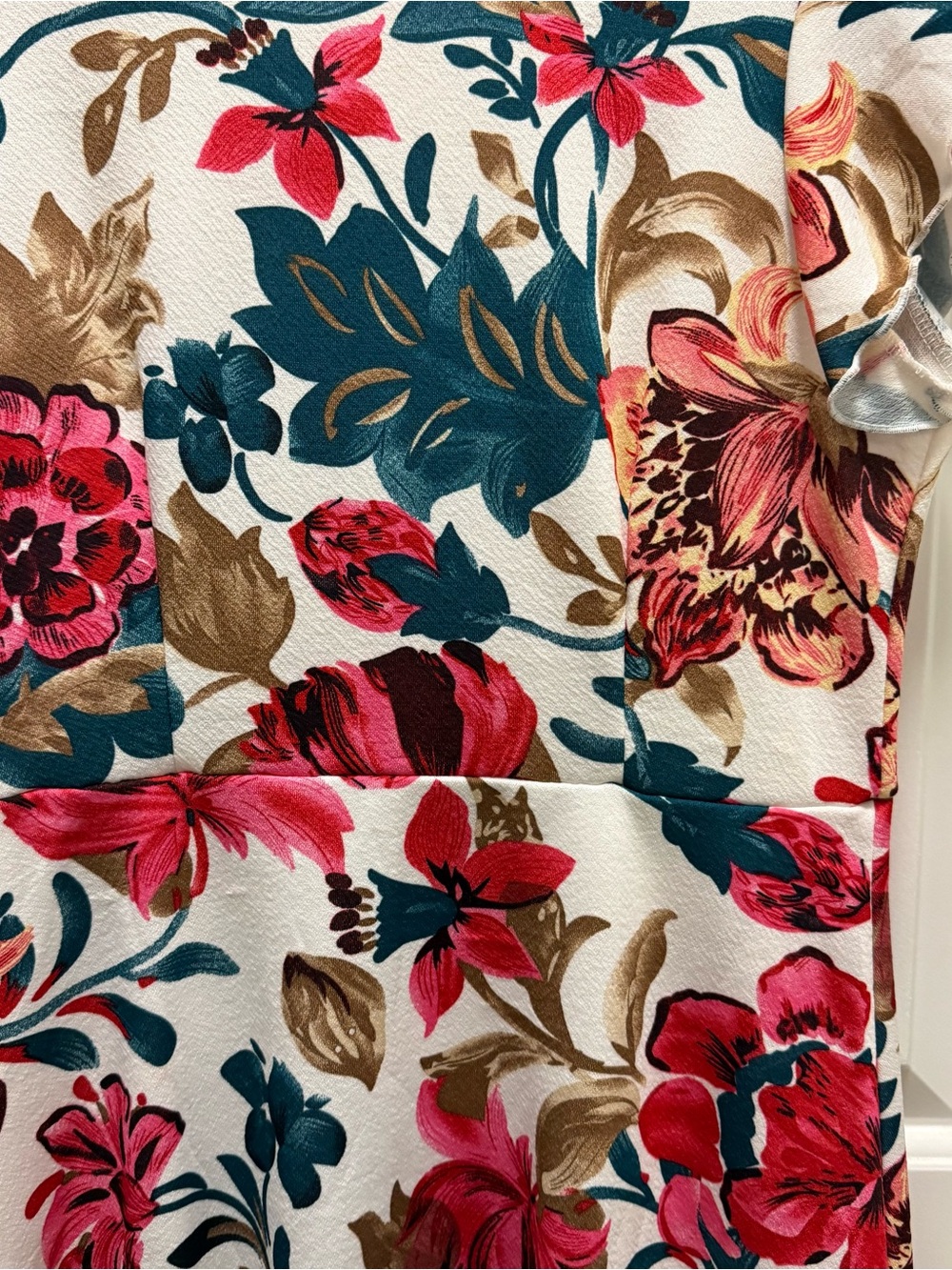 Women’s Floral Cap Sleeve Ruffle Hem Dress Size L - Picture 6 of 10